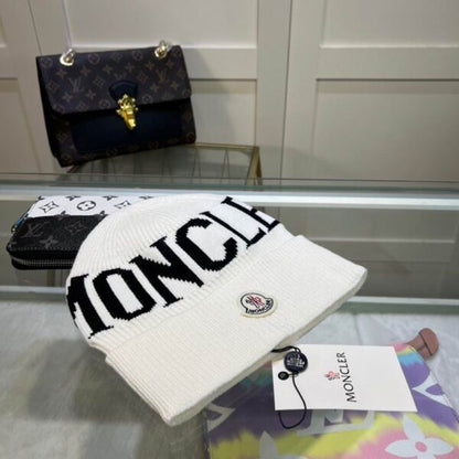MONC*LER BEANIE